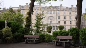 Le lycée d'enseignement catholique Fenelon, situé dans le centre-ville de La Rochelle, où se sont produits les faits, ici le 11 avril 2014.