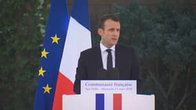 "La France est en train de se transformer en profondeur", affirme Macron en Inde 