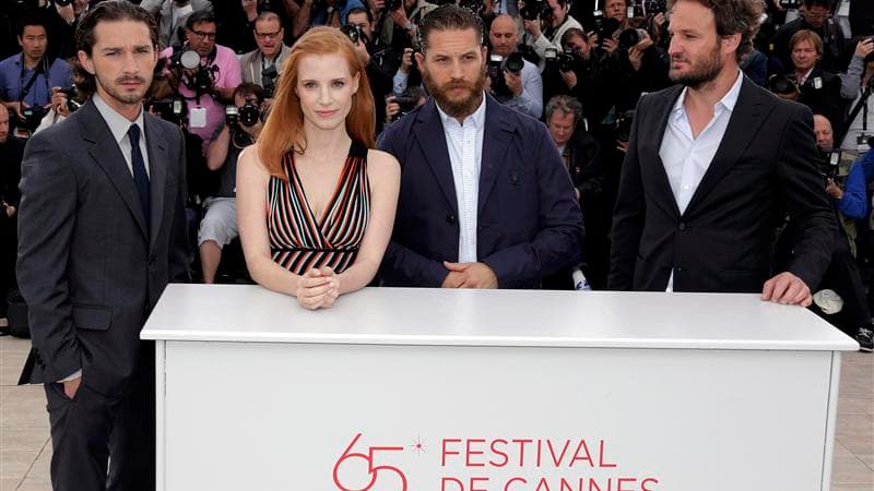 Les acteurs de "Des hommes sans loi" Shia Labeouf, Jessica Chastain, Tom Hardy et Jason Clarke (de gauche à droite). Ce deuxième film américain en compétition du Festival de Cannes projeté samedi, d'une violence crue, repose sur le récit romancé des avent