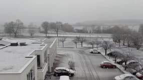 Il neige à gros flocon près de Metz - Témoins BFMTV