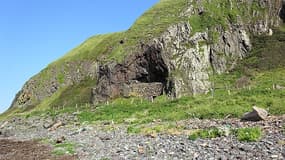La grotte où aurait vécu la famille Bean