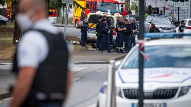 Policiers en intervention dans Nantes en août 2021