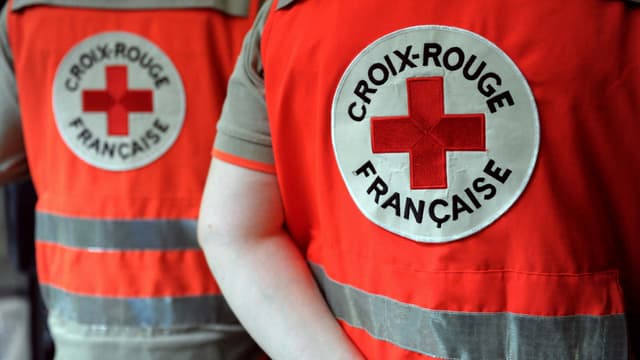 Les bénévoles de la Croix Rouge de Cambrai distribuent des repas à près de 300 bénéficiaires. (image d'illustration)