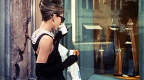 Audrey Hepburn dans Breakfast at Tiffany's.