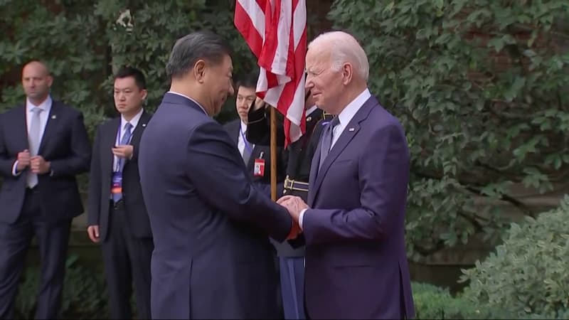 États-Unis: poignée de main entre Joe Biden et Xi Jinping à l'ouverture d'une rencontre capitale