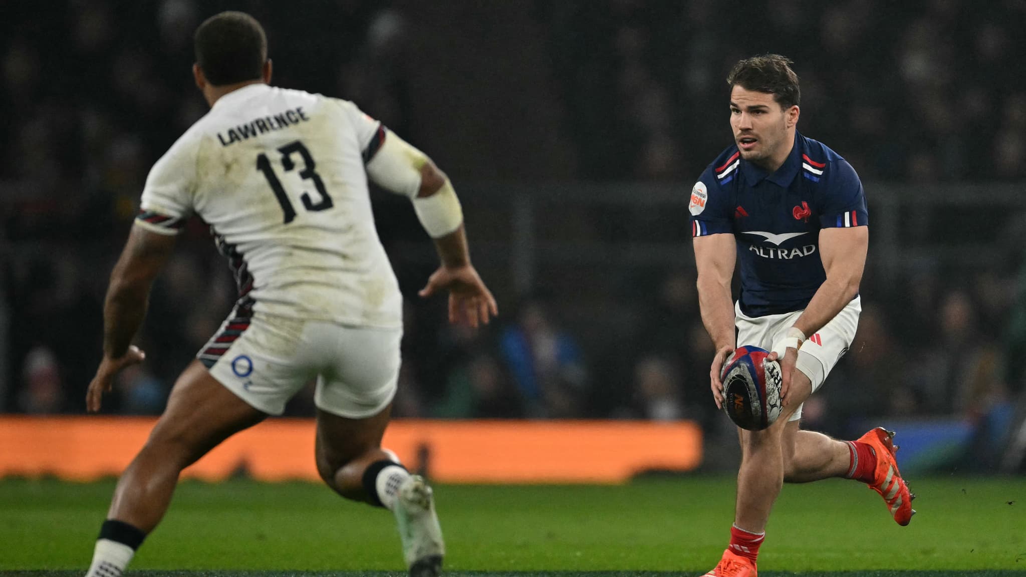 Antoine Dupont lors du Crunch Angleterre-France à Twickenham, Tournoi des 6 nations 2025, 8 février 2025 Antoine Dupont lors du Crunch Angleterre-France à Twickenham, Tournoi des 6 nations 2025, 8 février 2025