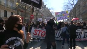 Une manifestation a lieu ce samedi à Paris pour protester contre les violences policières et le racisme