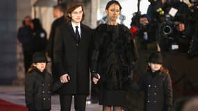Céline Dion entourée de ses enfants aux obsèques de René Angélil