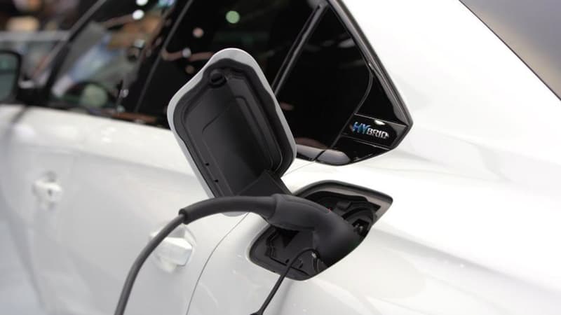 En 2019, Peugeot va lancer 3 modèles hybrides rechargeables