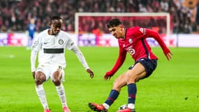 Le maillot du Sturm Graz sur la pelouse du stade Pierre-Mauroy lors du match de Ligue des champions contre Lille