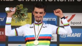 Julian Alaphilippe, vainqueur des Mondiaux, le 26 septembre 2021.