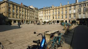 Place du parlement à Bordeaux