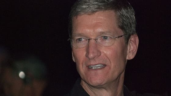Tim Cook, le PDG d'Apple, a perçu 140 millions de dollars de rémunération en 2012.