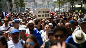 Manifestation à Marseille contre le pass sanitaire et la vaccination obligatoire des soignants le 24 juillet 2021
