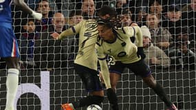 Le but malchanceux de Jules Koundé lors de Chelsea-Barcelone, le 25 novembre 2025