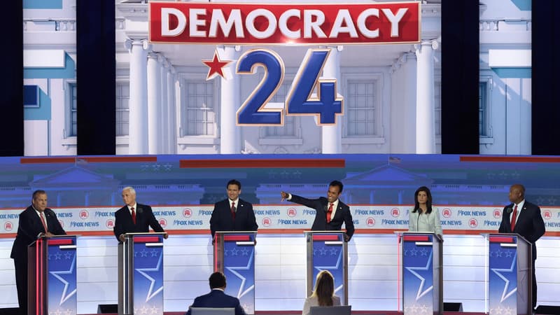 Les candidats républicains lors du premier débat télévisé le 23 août 2023 