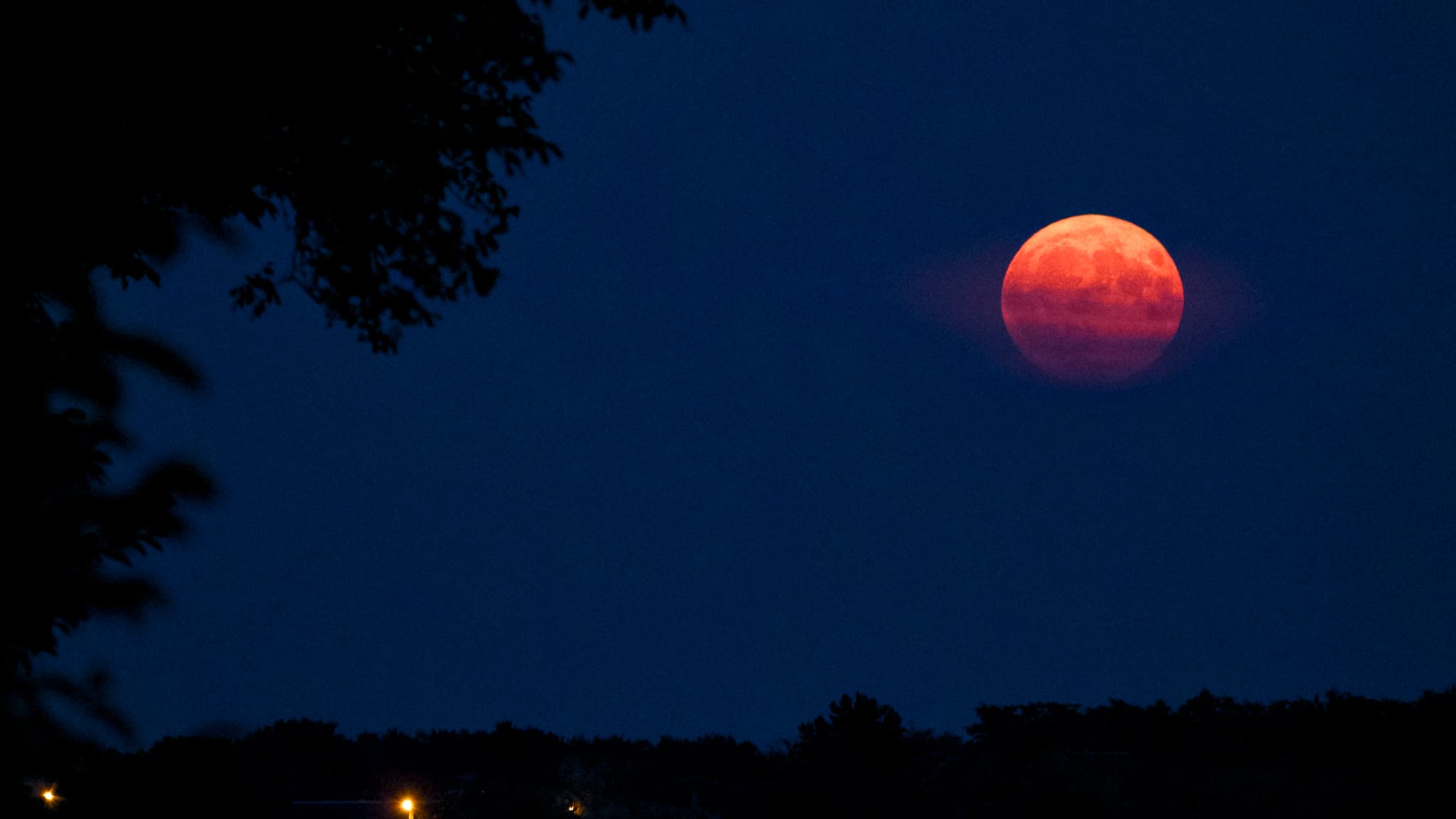 La "super Lune bleue" à Montargis, le lundi 19 août 2024
