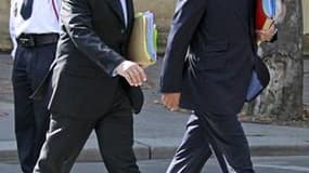 Nicolas Sarkozy et François Fillon perdent du terrain dans l'opinion, avec des chutes de cinq et neuf points en trois mois, à 32% et 44% de bonnes opinoins respectivement, selon le baromètre BVA pour Orange, L'Express et France Inter publié mardi. /Photo