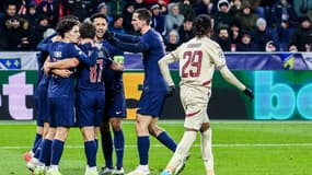 La joie des joueurs du PSG lors de la victoire à Salzbourg (0-3, Ligue des champions), le 10 décembre 2024