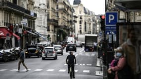 Un cycliste à Paris 