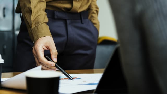 Lors d'une crise, il faut réagir vite en adoptant les bonnes procédures sous peine de voir les choses empirer et porter atteinte durablement à la réputation de l'entreprise.