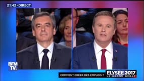 "Prenez garde à ce que les Français décideront", lance Dupont-Aignan à Fillon