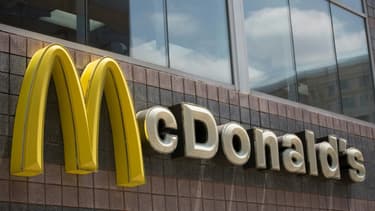 le logo du géant américain du fast-food McDonald's à Washington, le 9 juillet 2019