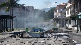Un barrage routier installé par des partisans indépendantistes à Nouméa, en Nouvelle-Calédonie, le 24 juin 2024 (photo d'illustration).