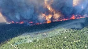 Les incendies ravagent une partie de la Colombie-Britannique au Canada, le 1er juillet 2021