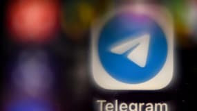 Photo prise le 8 novembre 2021 à Moscou du logo de Telegram sur un écran de smartphone