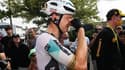 Matej Mohoric en larmes après sa victoire sur la 19e étape du Tour de France 2023.