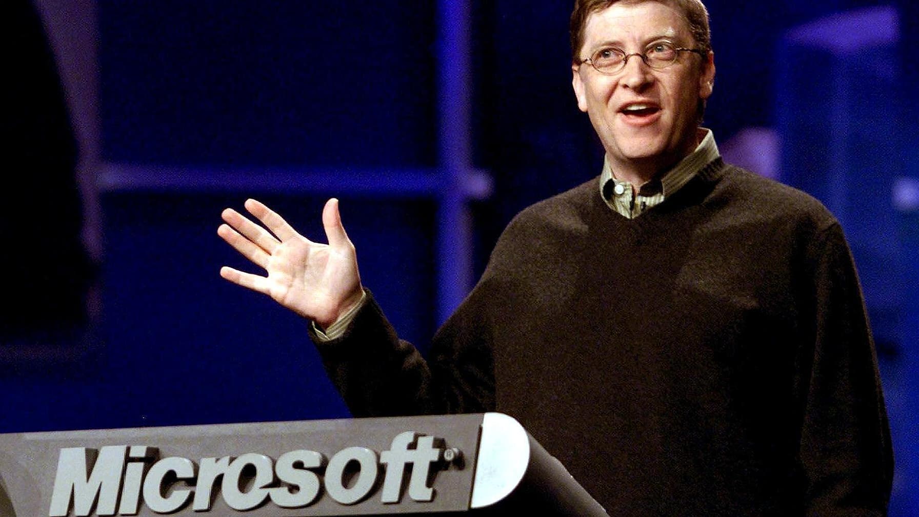 Obsessed with records, Bill Gates played Minesweeper so much that the game took away from him