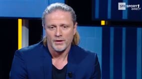 Emmanuel Petit dans Le Vestiaire