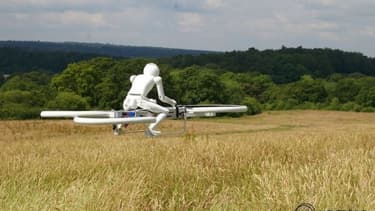 Une course de drones habités.