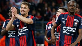 Les joueurs célèbrent le maintien