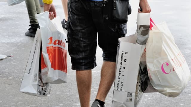 Les commerçants qui souhaitent ouvrir le dimanche ne seront pas soumis aux mêmes contraintes selon la taille de l'entreprise.