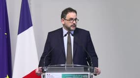 Suivez en direct la présentation du plan de lutte contre le tabagisme du ministre de la Santé