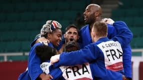 L'équipe de France de judo en or