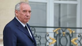 Le Premier ministre, François Bayrou, quitte le Conseil des ministre le 16 juillet 2025