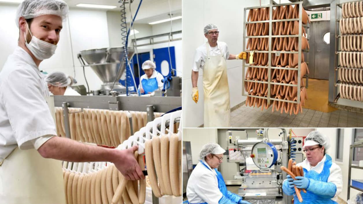 Volkswagen produit environ 18.000 saucisses par jour à Wolfsburg (Allemagne). Volkswagen produit environ 18.000 saucisses par jour à Wolfsburg (Allemagne).