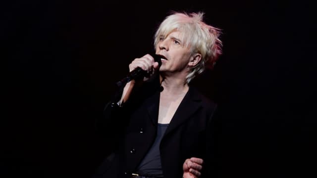 Le chanteur français du groupe Indochine Nicolas Sirkis à Paris, le 10 décembre 2018