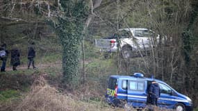 Les enquêteurs organisent des fouilles à Issancourt-et-Rumel (Ardennes) pour retrouver le corps d'Estelle Mouzin