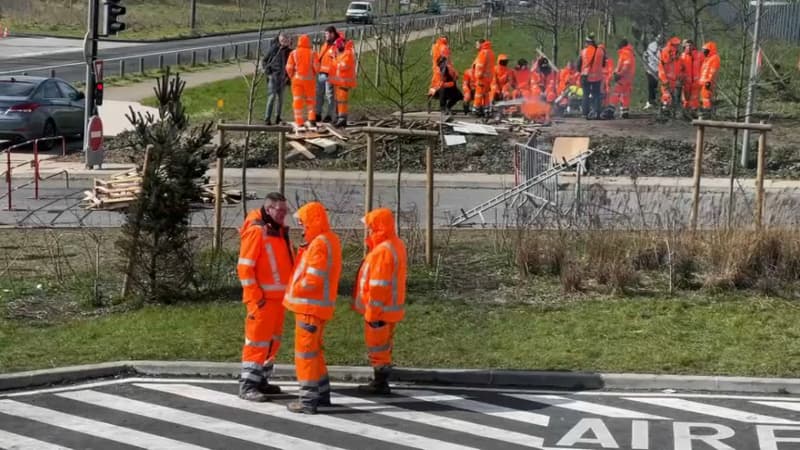 Les éboueurs du Havre sont en grève contre la réforme des retraites.