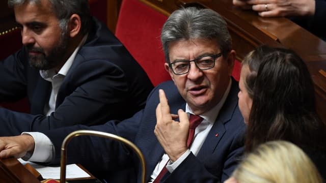 Jean-Luc Mélenchon sur les bancs de l'Assemblée nationale, le 12 septembre.