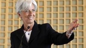 Christine Lagarde estime pouvoir prendre la direction du Fonds monétaire international même si une enquête judiciaire était ouverte à son encontre dans le dossier concernant l'arbitrage rendu en faveur de Bernard Tapie. /Photo prise le 25 mai 2011/REUTERS