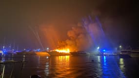 Un feu de bateau s'est déclaré mercredi 1er mai dans le port de plaisance de Saint-Laurent-du-Var. 