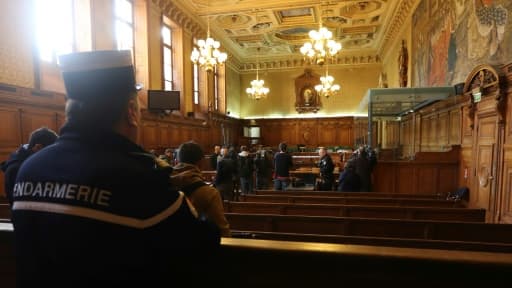 La salle d'audience de la cour d'assises spéciale qui juge la filière djihadiste Cannes-Torcy, le 20 avril 2017 La salle d'audience de la cour d'assises spéciale qui juge la filière djihadiste Cannes-Torcy, le 20 avril 2017