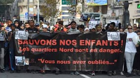 Marche blanche en l'honneur de trois jeunes gens dont deux adolescents à Marseille le 7 novembre 2015.