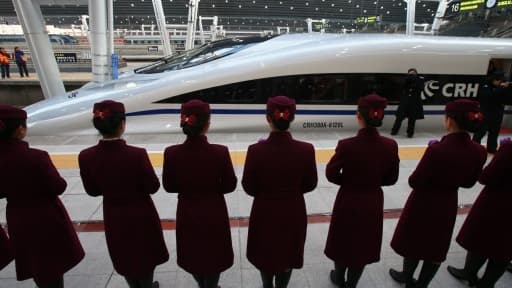 Le TGV chinois qui relie Canton à Pekin bat tous les records