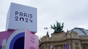 Le Grand Palais aux couleurs des Jeux olympiques de Paris 2024